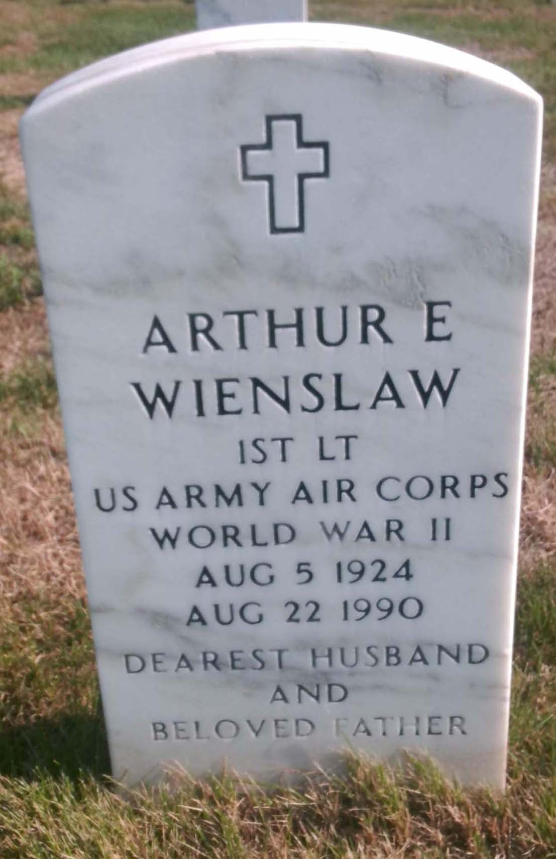 Gravesite marker image for arthur e wienslaw