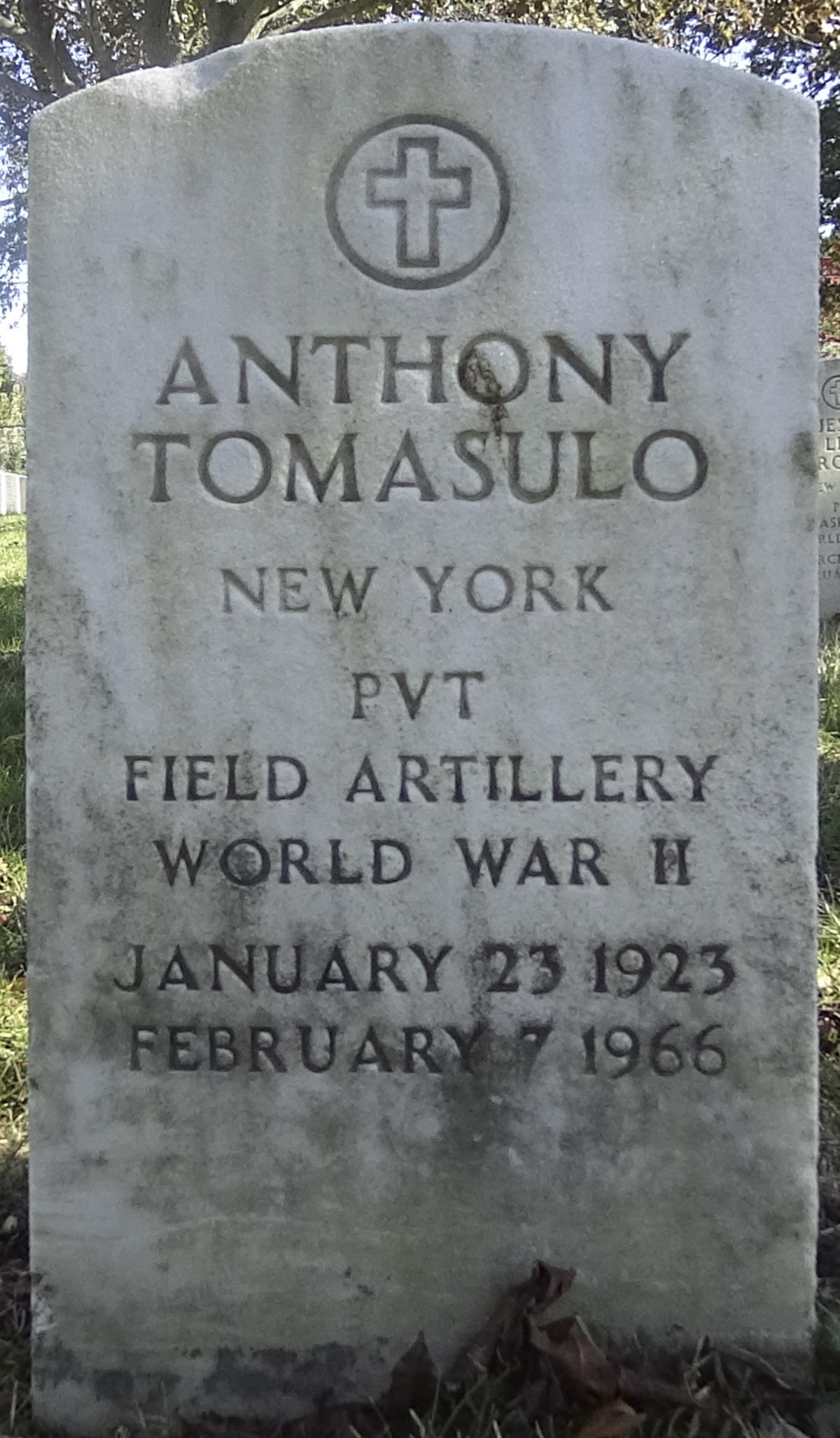 Gravesite marker image for anthony tomasulo