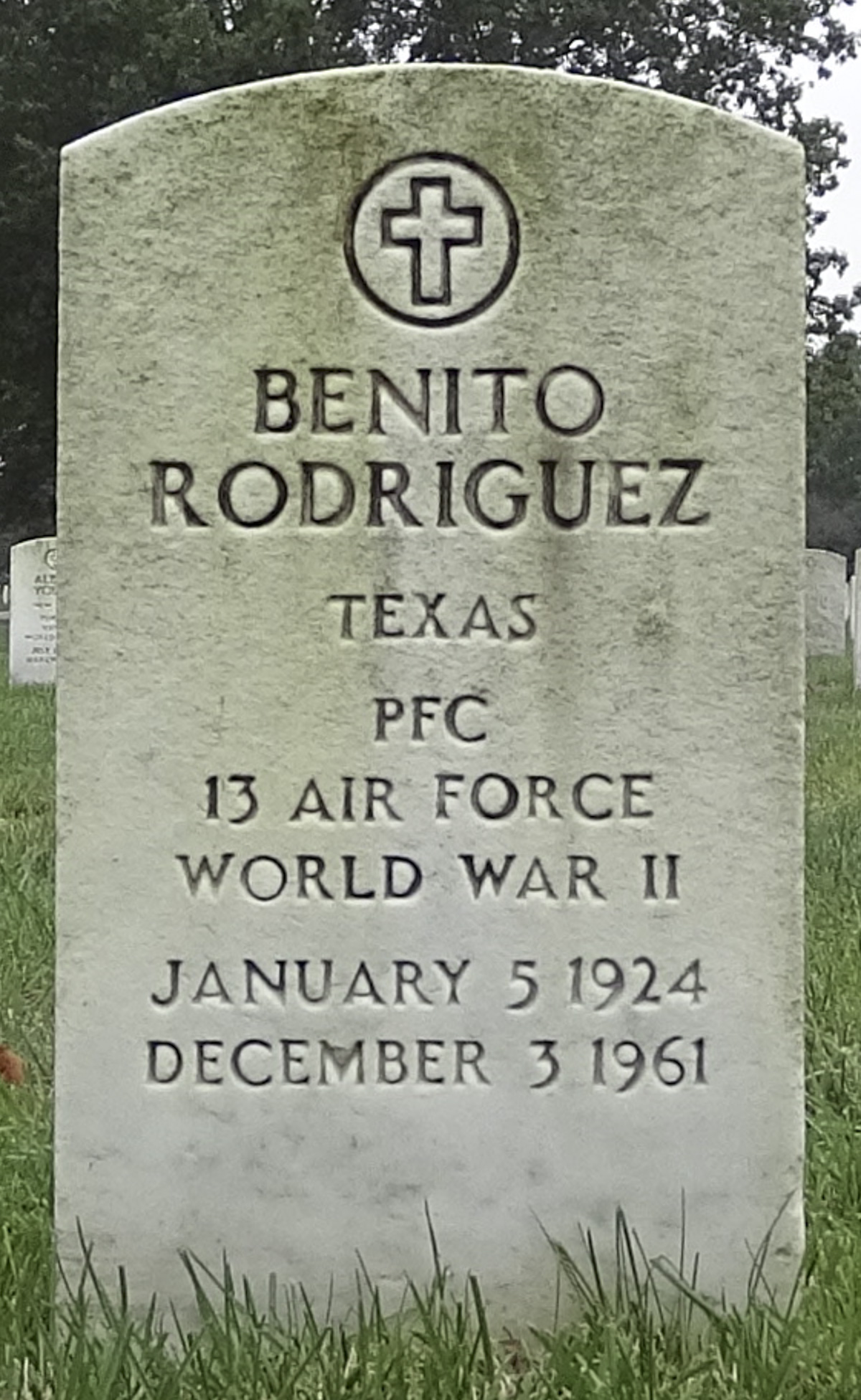 Gravesite marker image for benito rodriguez