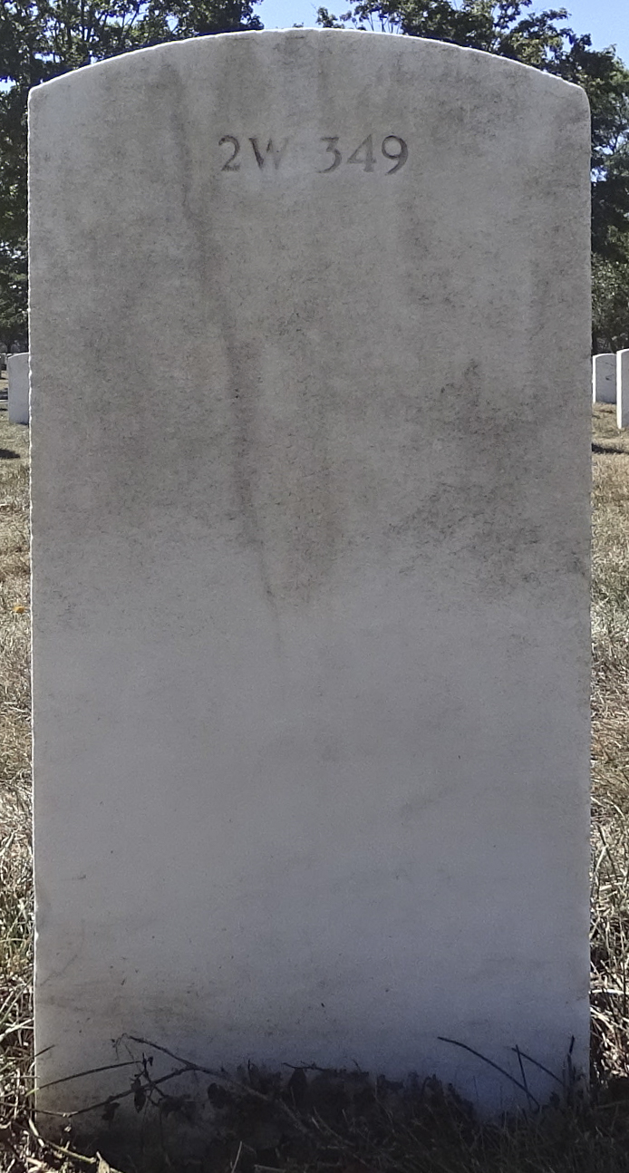 Gravesite marker image for vincent genise