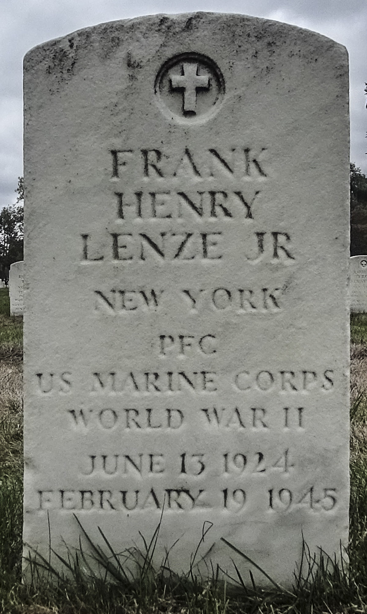 Gravesite marker image for frank henry lenze jr