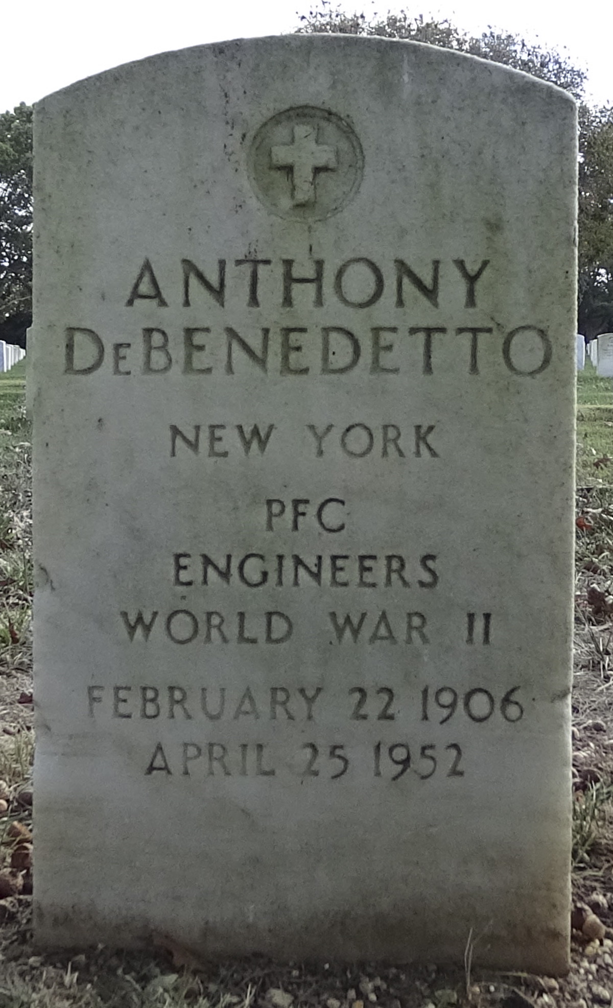 Gravesite marker image for anthony de benedetto