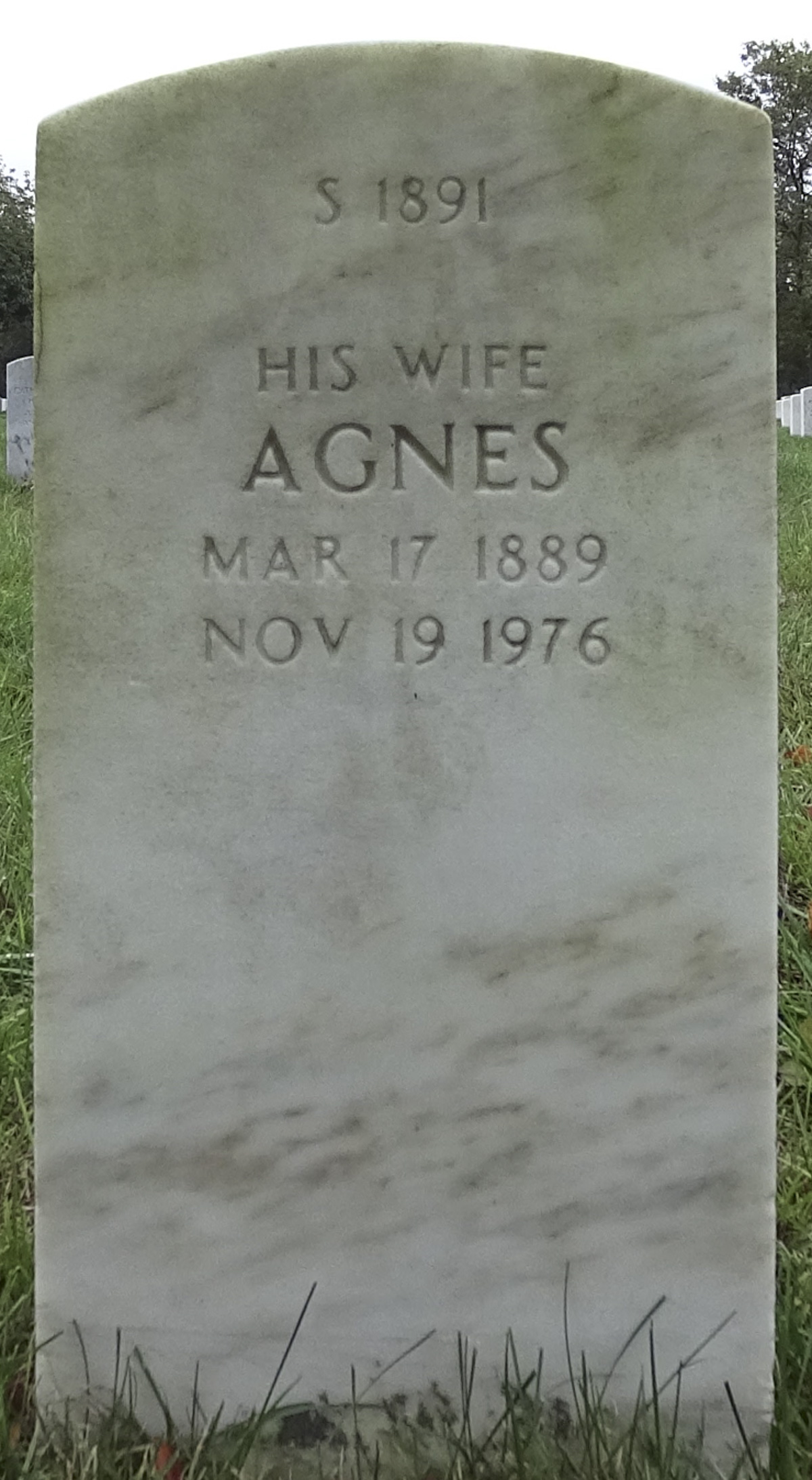 Gravesite marker image for eaner w johnson
