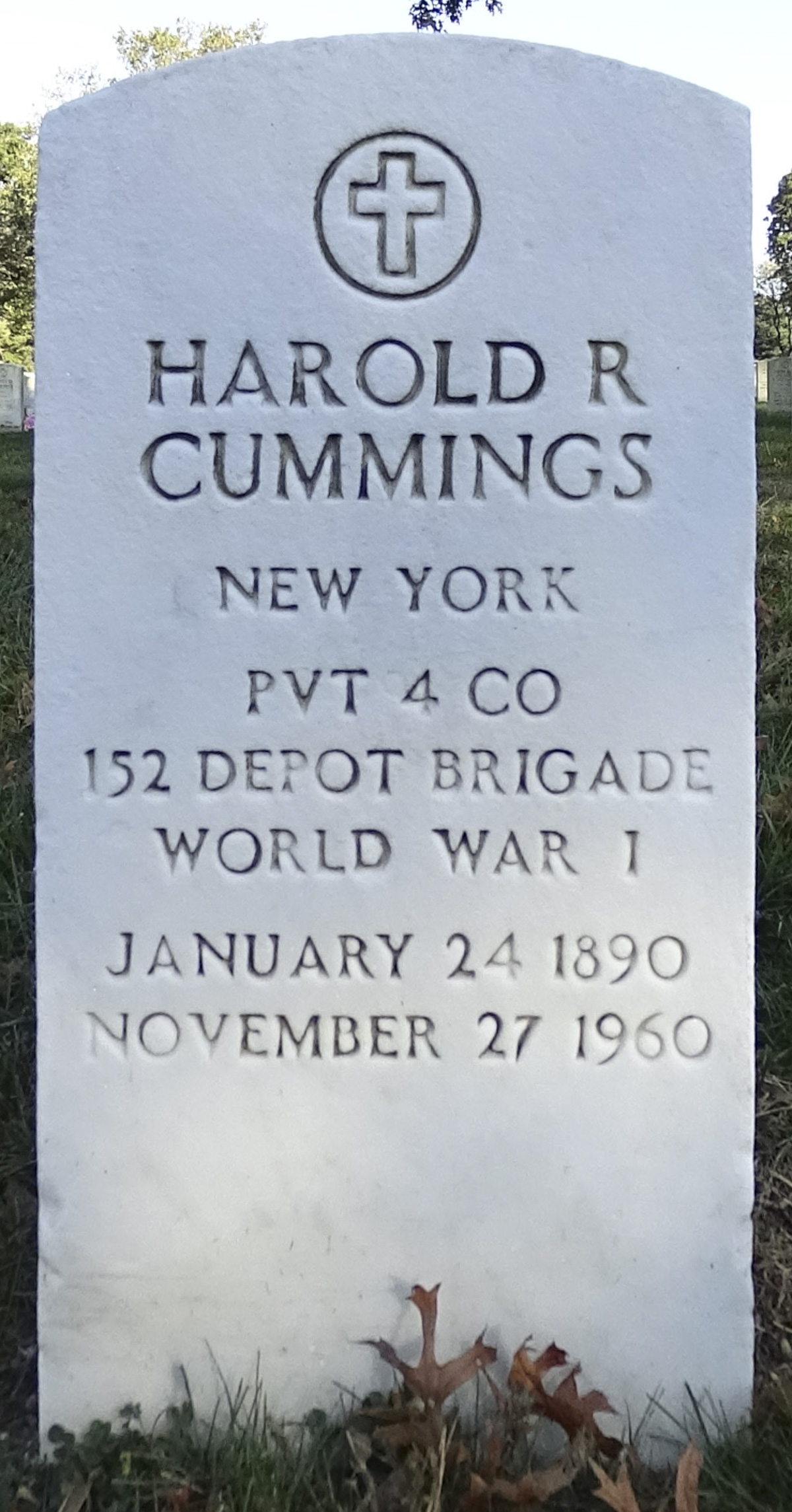 Gravesite marker image for harold r cummings