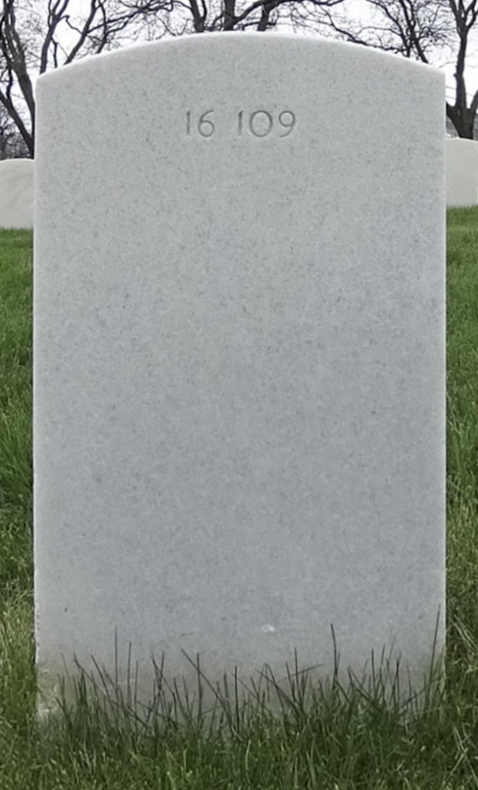 Gravesite marker image for w d putnam