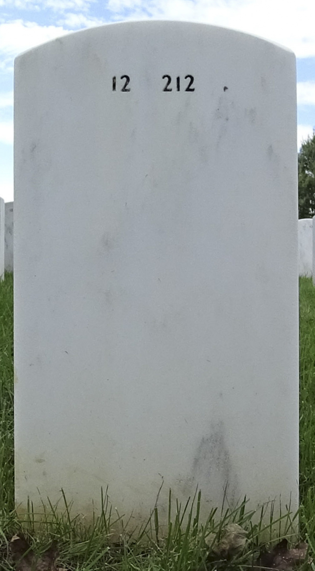 Gravesite marker image for robert lee lewis jr