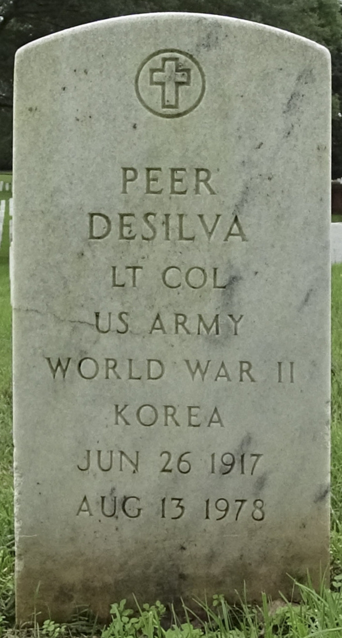 Gravesite marker image for peer desilva