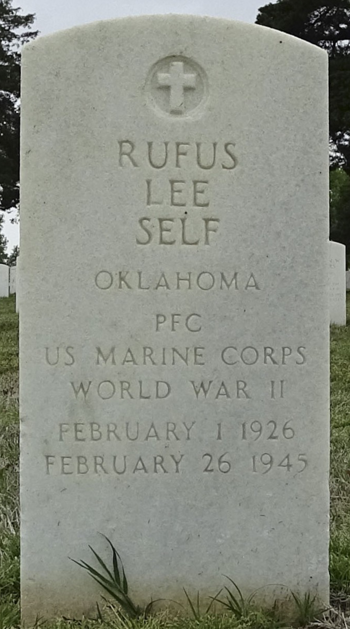 Gravesite marker image for rufus lee self
