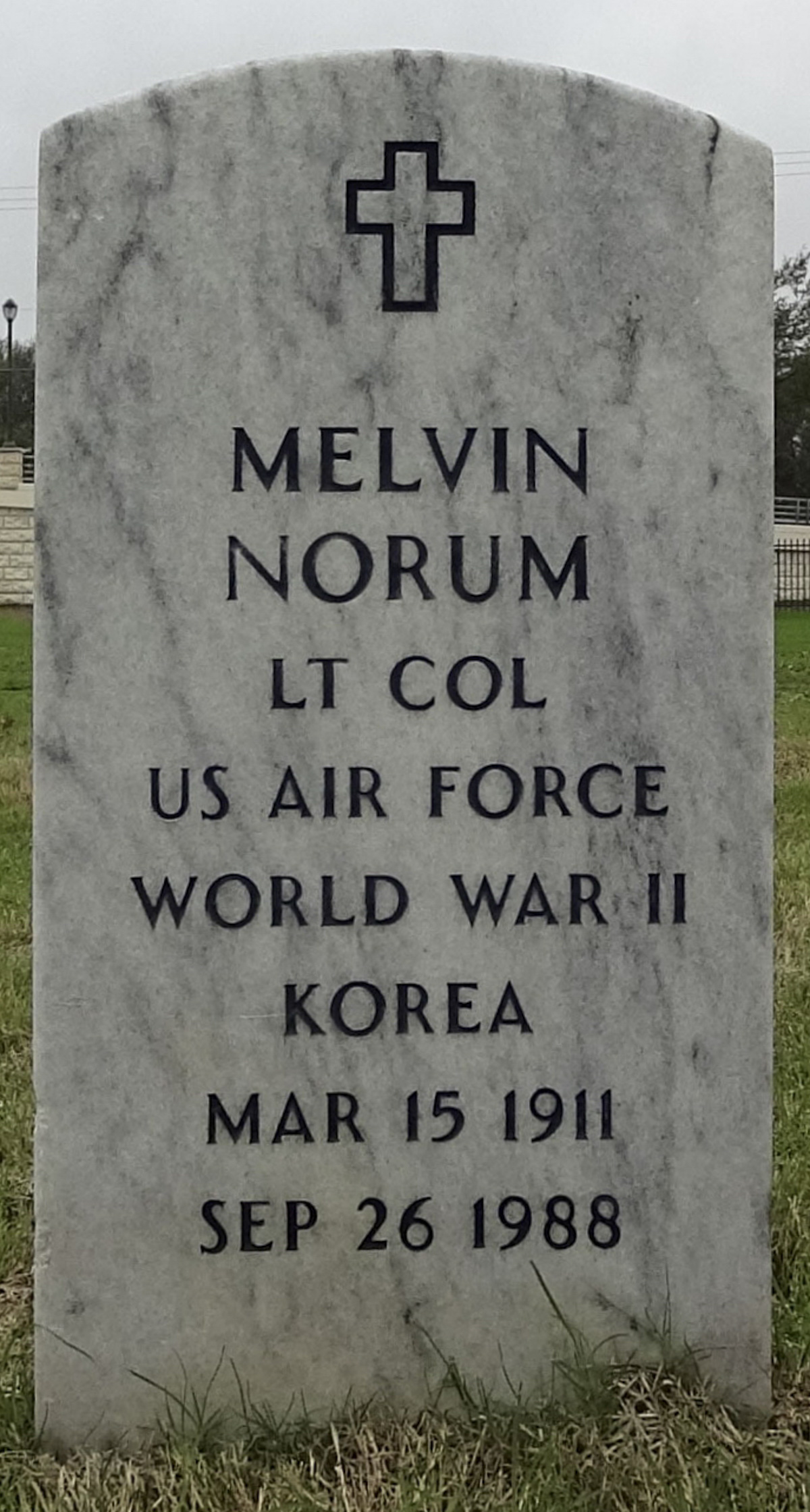 Gravesite marker image for melvin norum