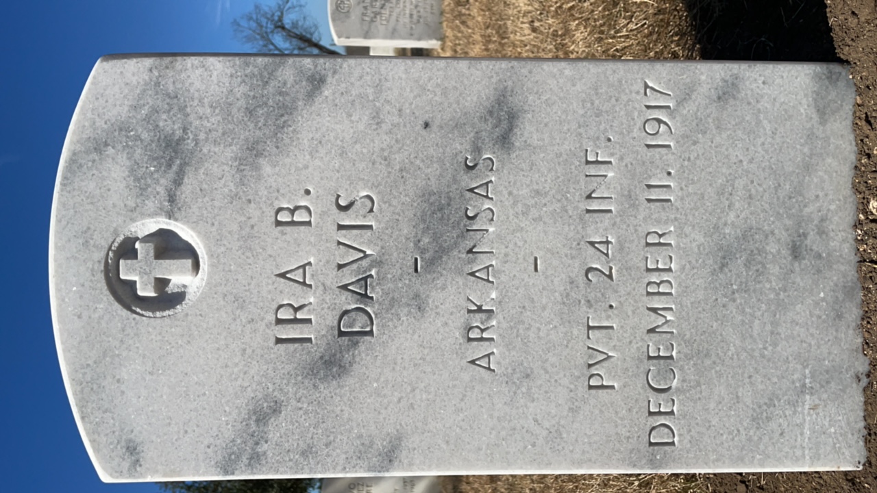 Gravesite marker image for ira b davis