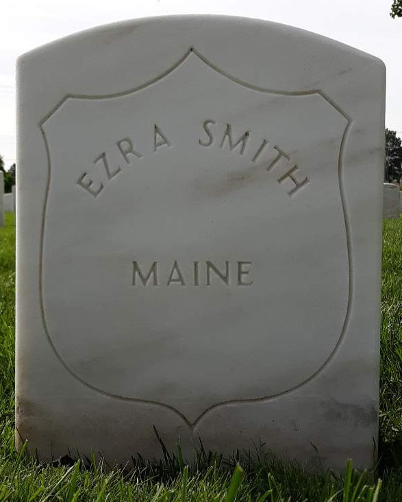 Gravesite marker image for ezra smith
