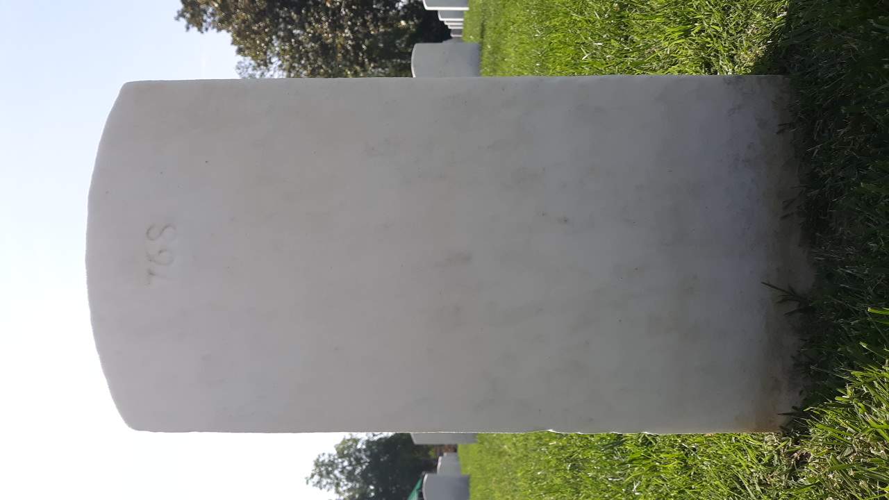 Gravesite marker image for raymond thompson