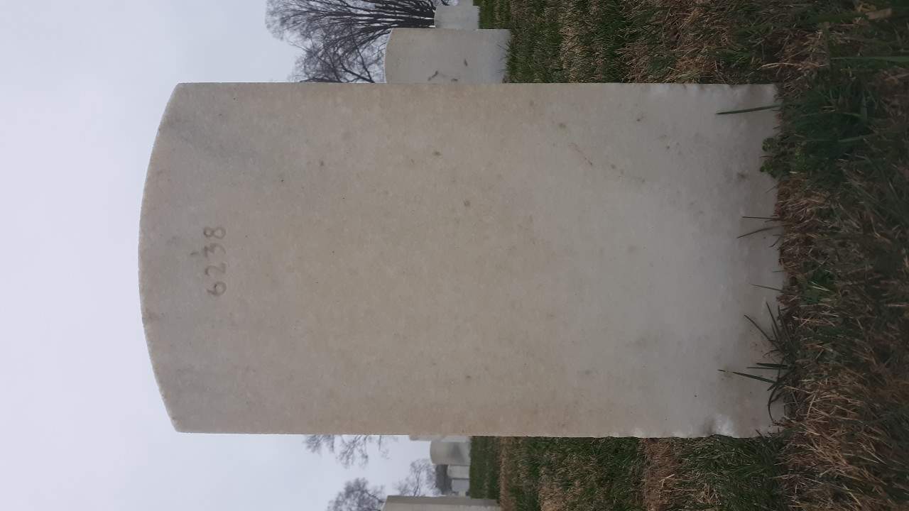 Gravesite marker image for charles s staples jr