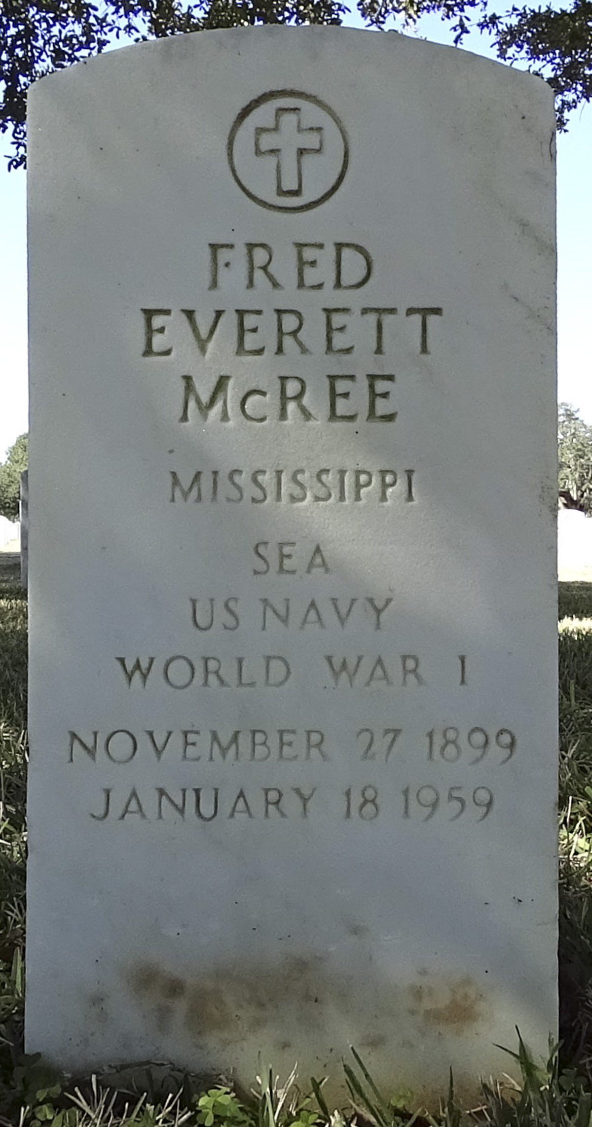 Gravesite marker image for fred everett mcree
