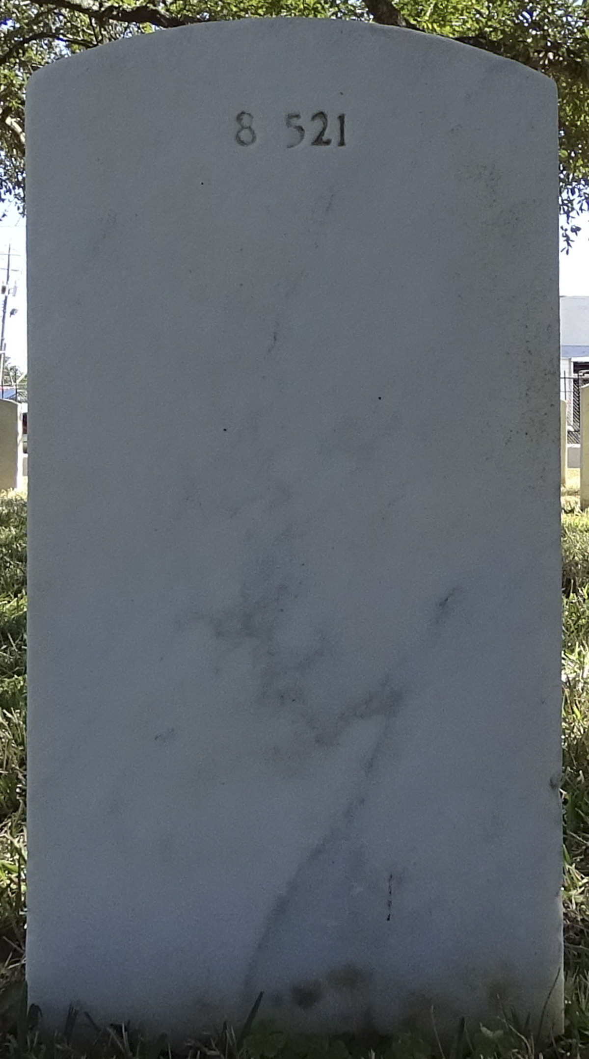 Gravesite marker image for fred everett mcree