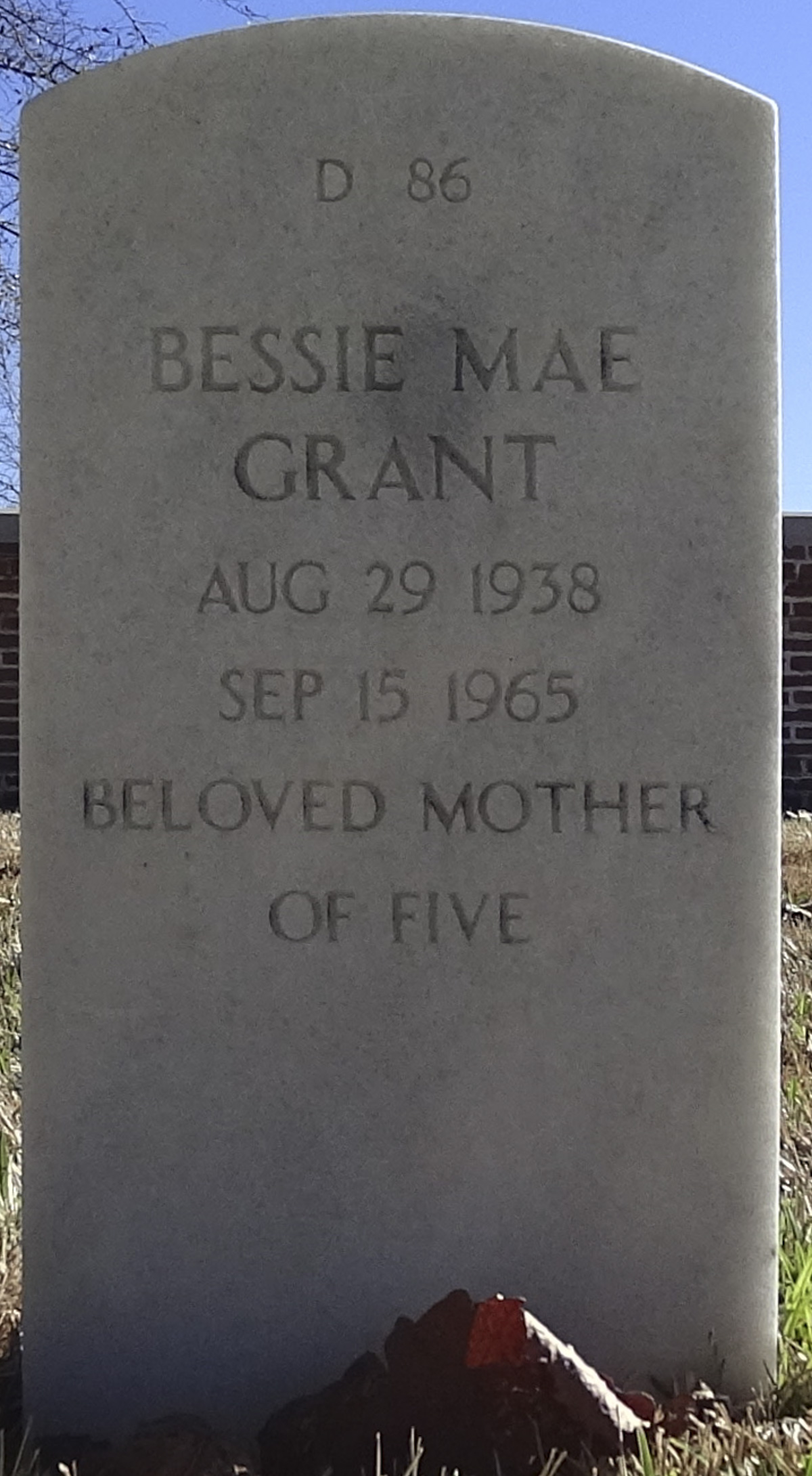 Gravesite marker image for edward grant sr