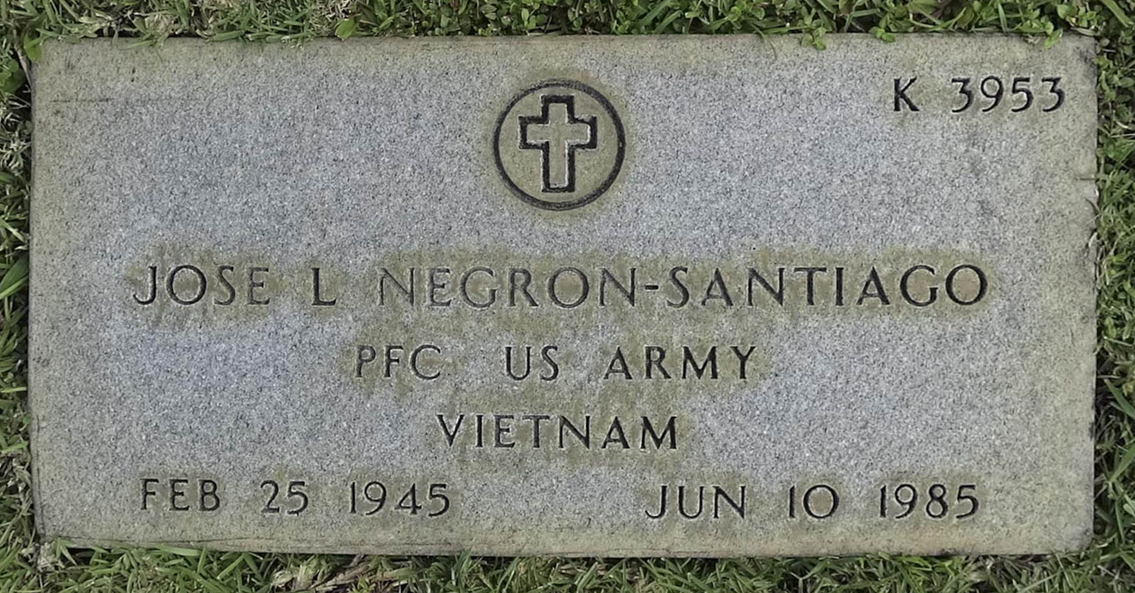 Gravesite marker image for jose luis negron-santiago