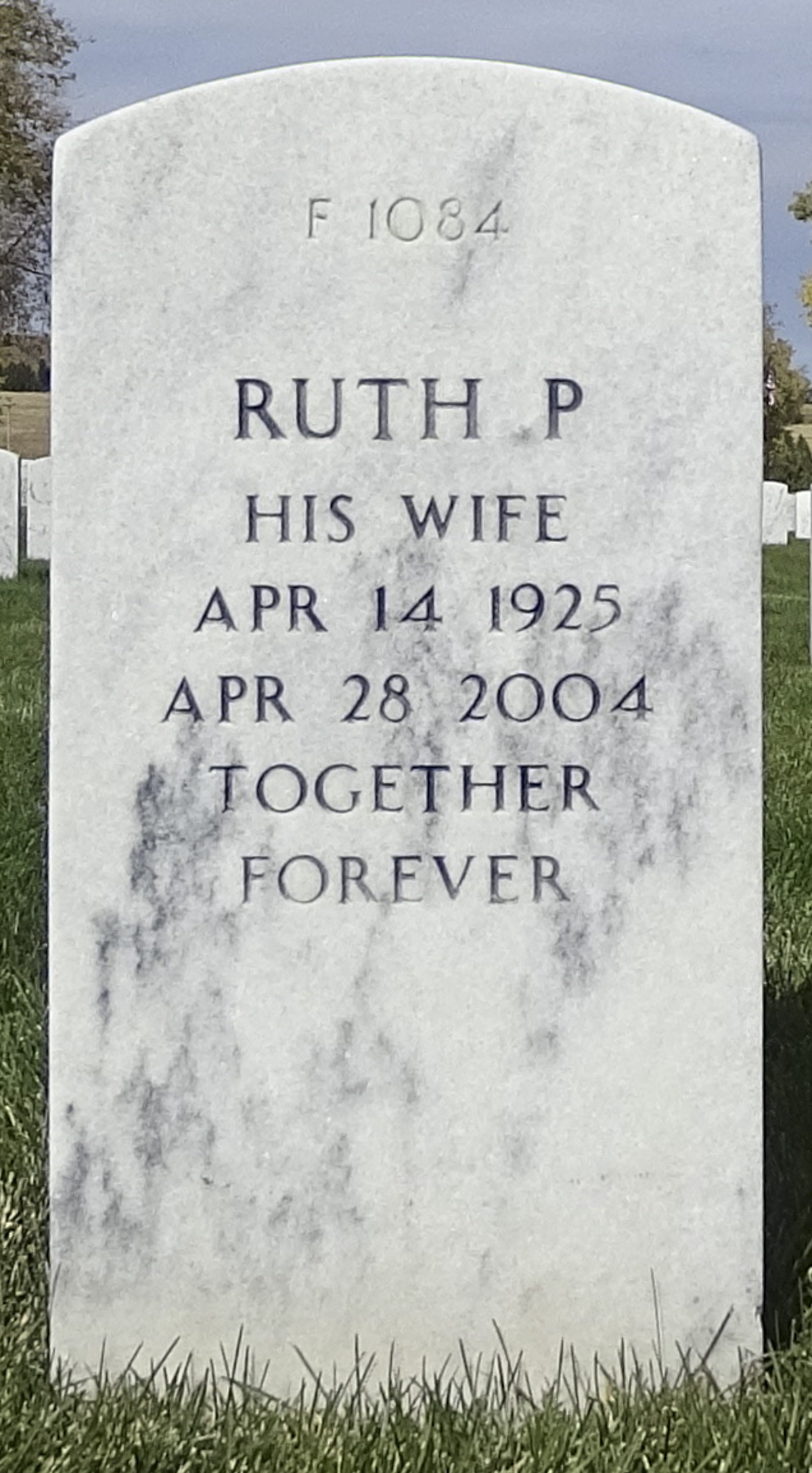Gravesite marker image for maynard j spencer