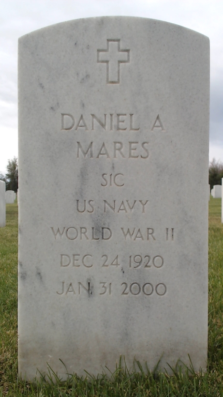 Gravesite marker image for daniel a mares
