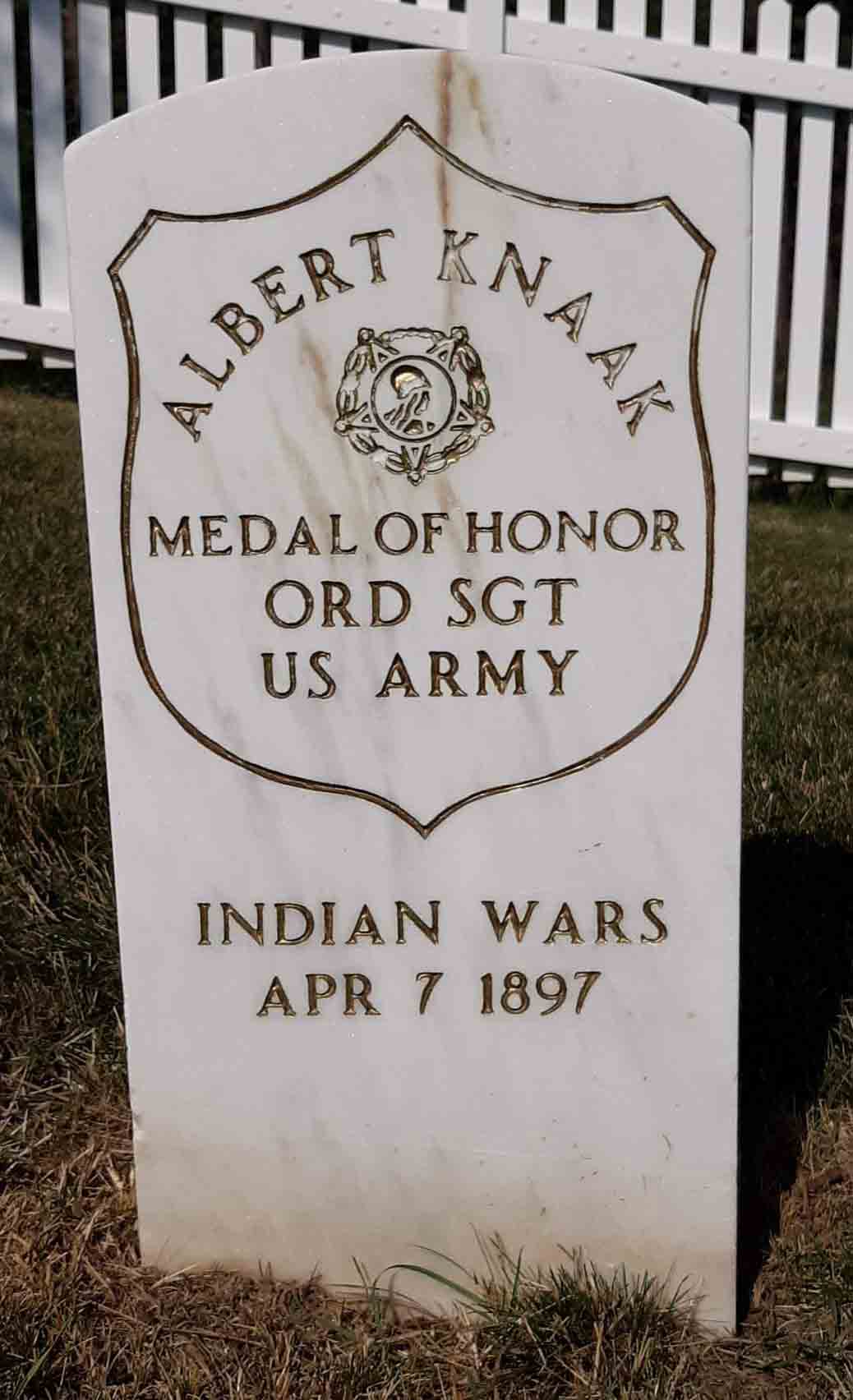 Gravesite marker image for albert knaak