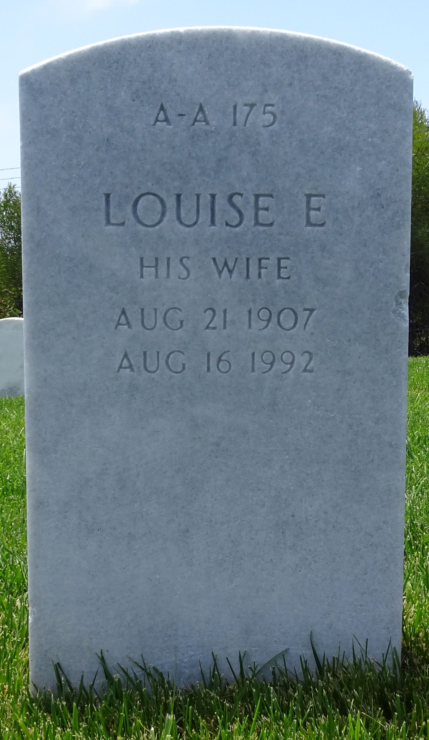 Gravesite marker image for peyton huddleston bray