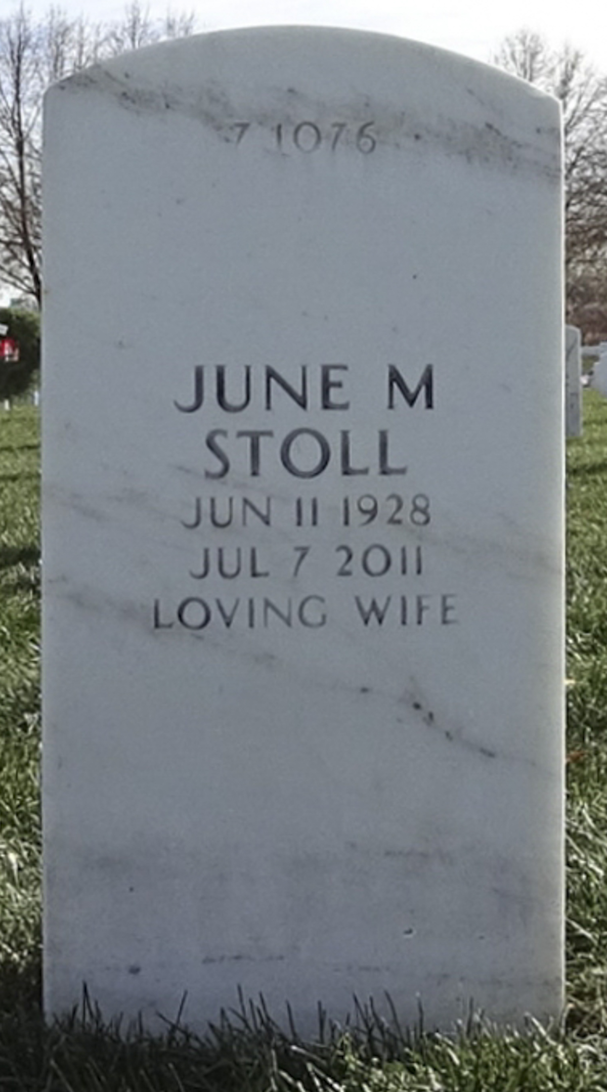 Gravesite marker image for calvin c stoll