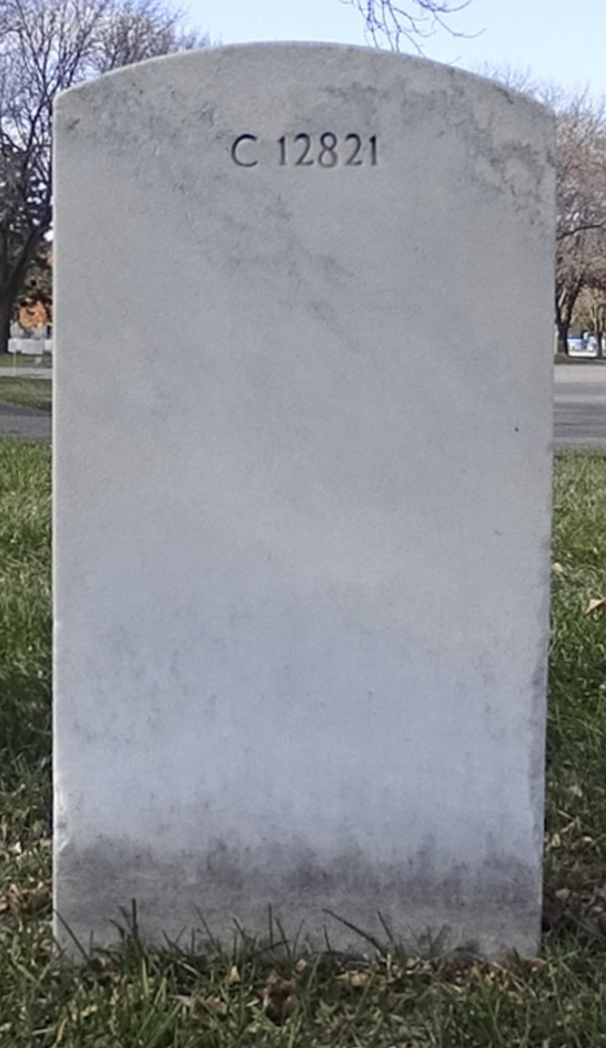 Gravesite marker image for lloyd albert kummer