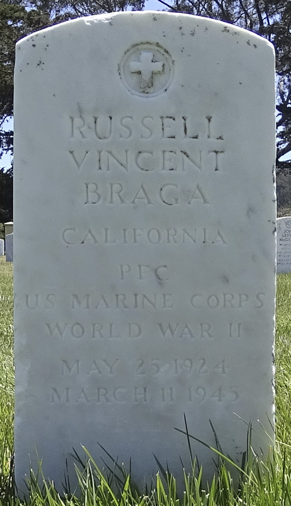 Gravesite marker image for russell vincent braga