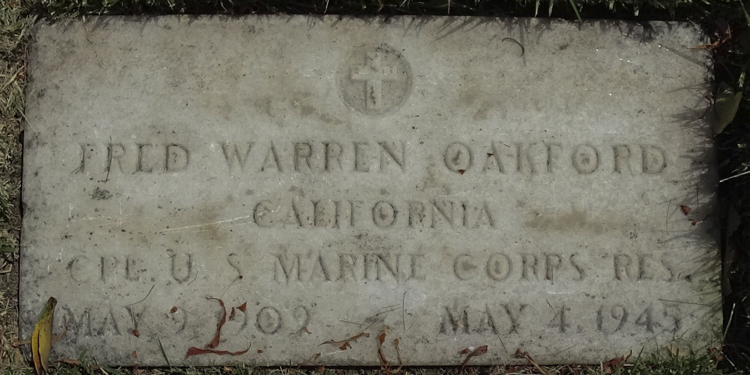 Gravesite marker image for fred warren oakford