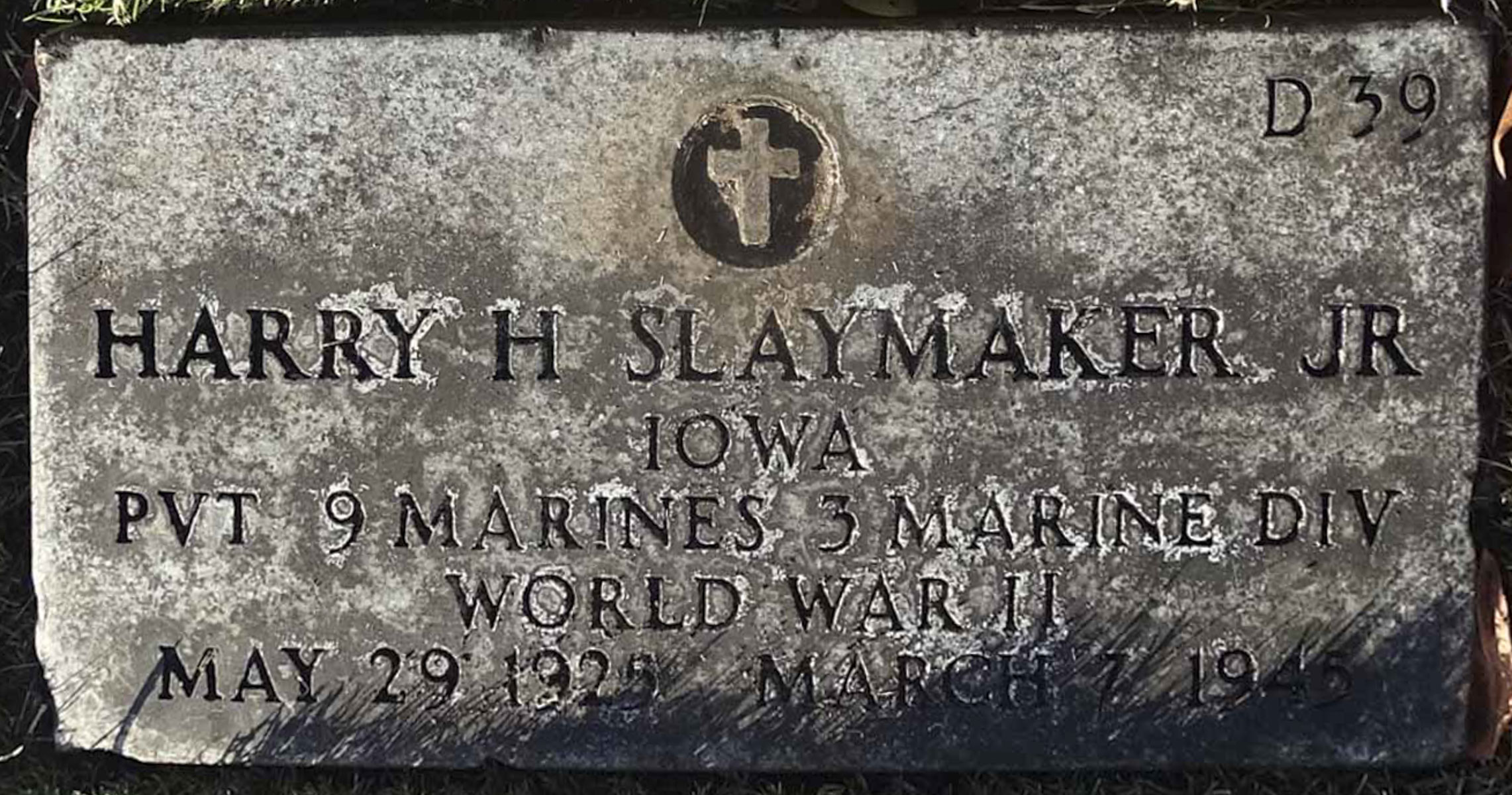 Gravesite marker image for harry h slaymaker jr