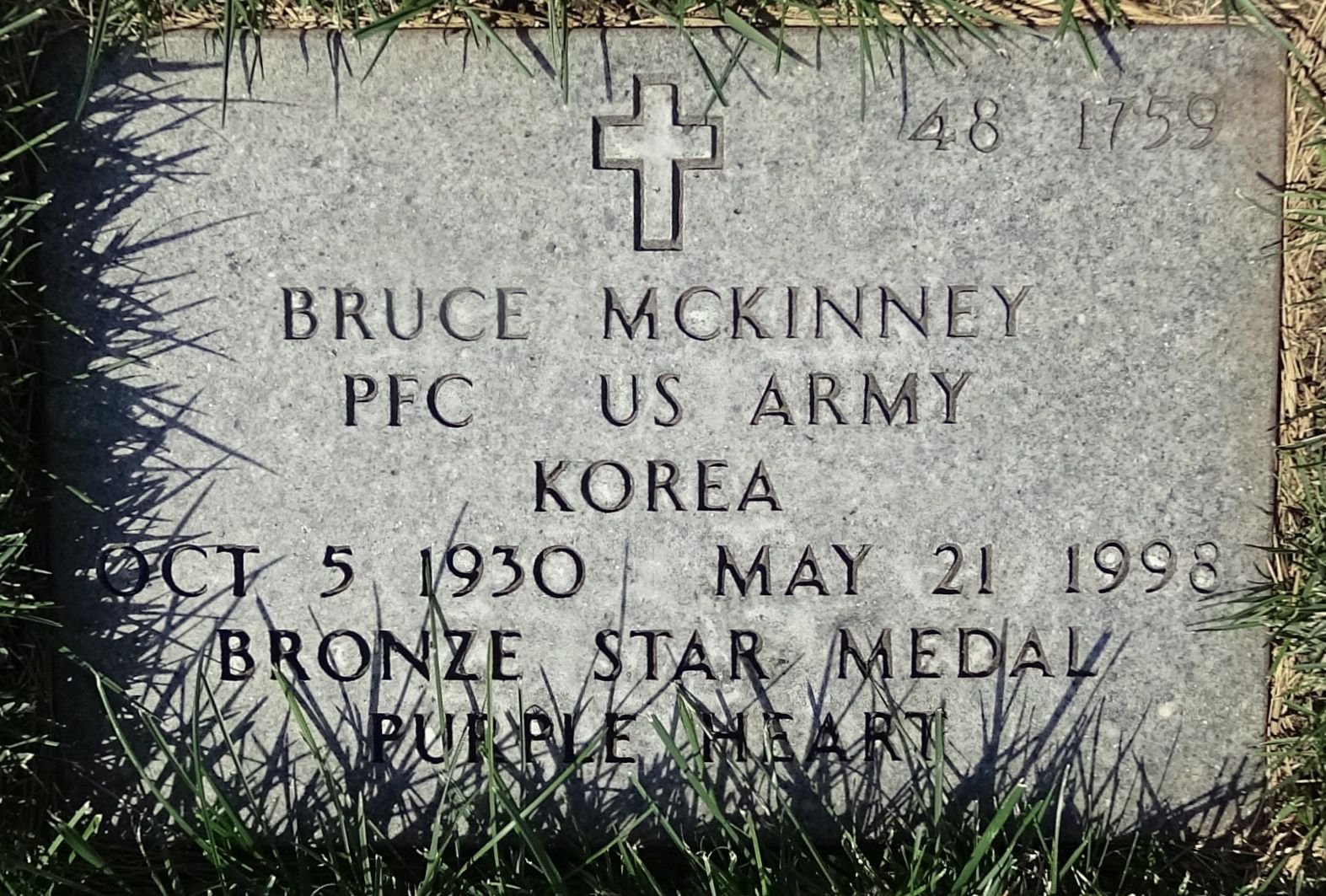 Gravesite marker image for bruce mckinney