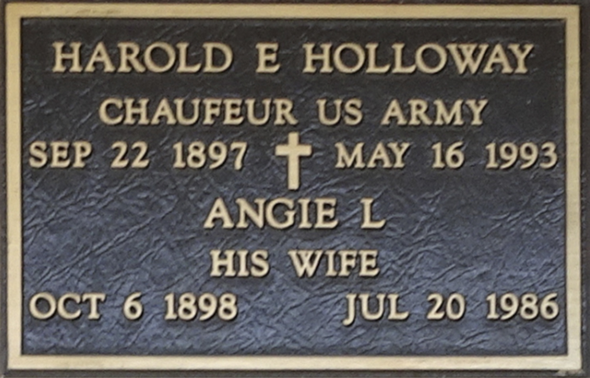 Gravesite marker image for harold e holloway