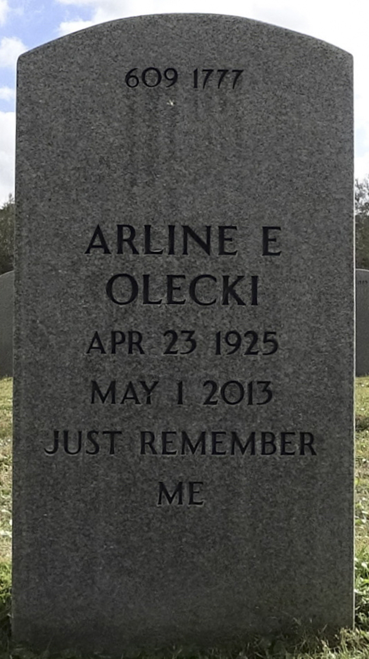 Gravesite marker image for edward j olecki