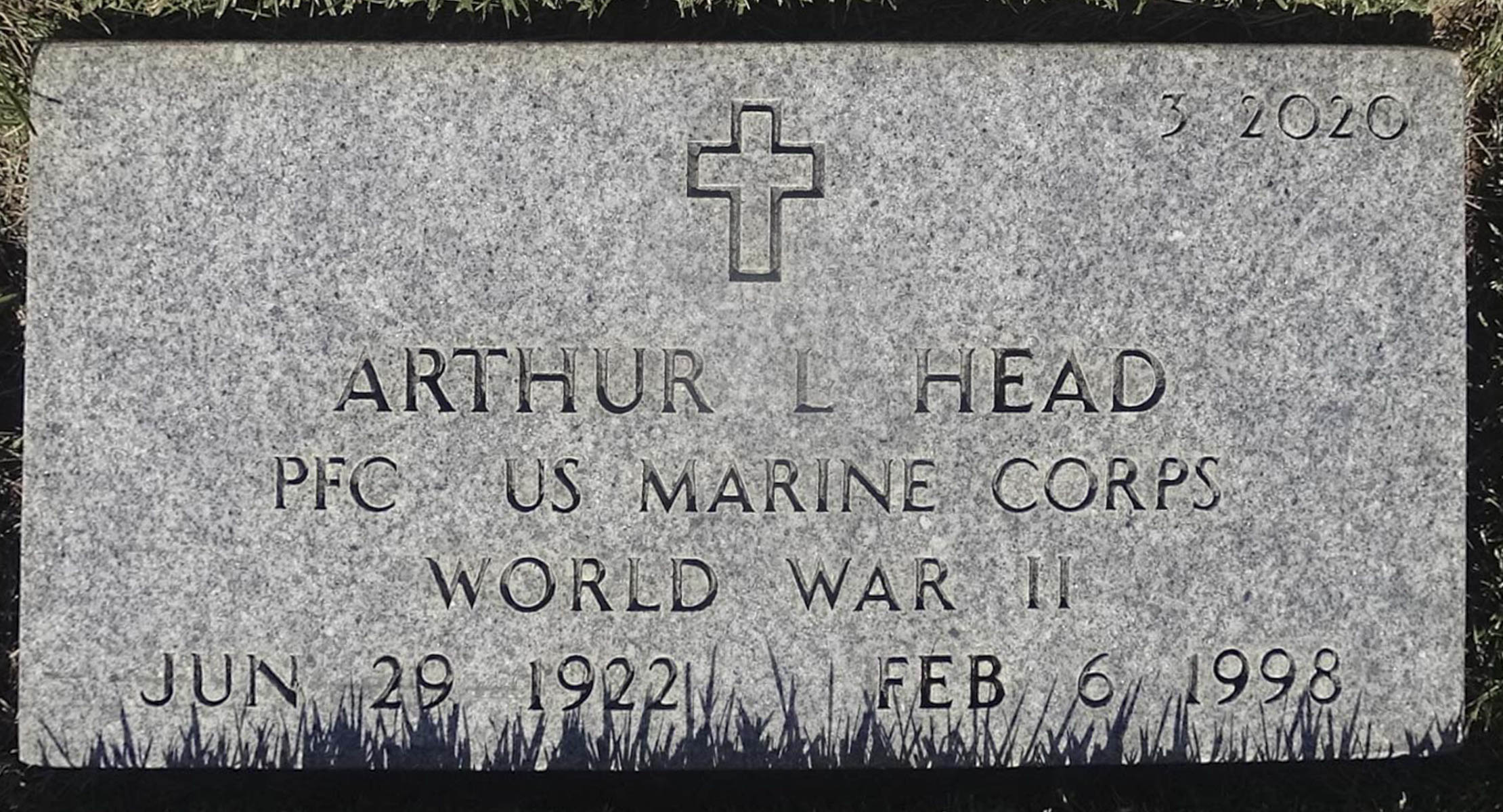 Gravesite marker image for arthur leroy head