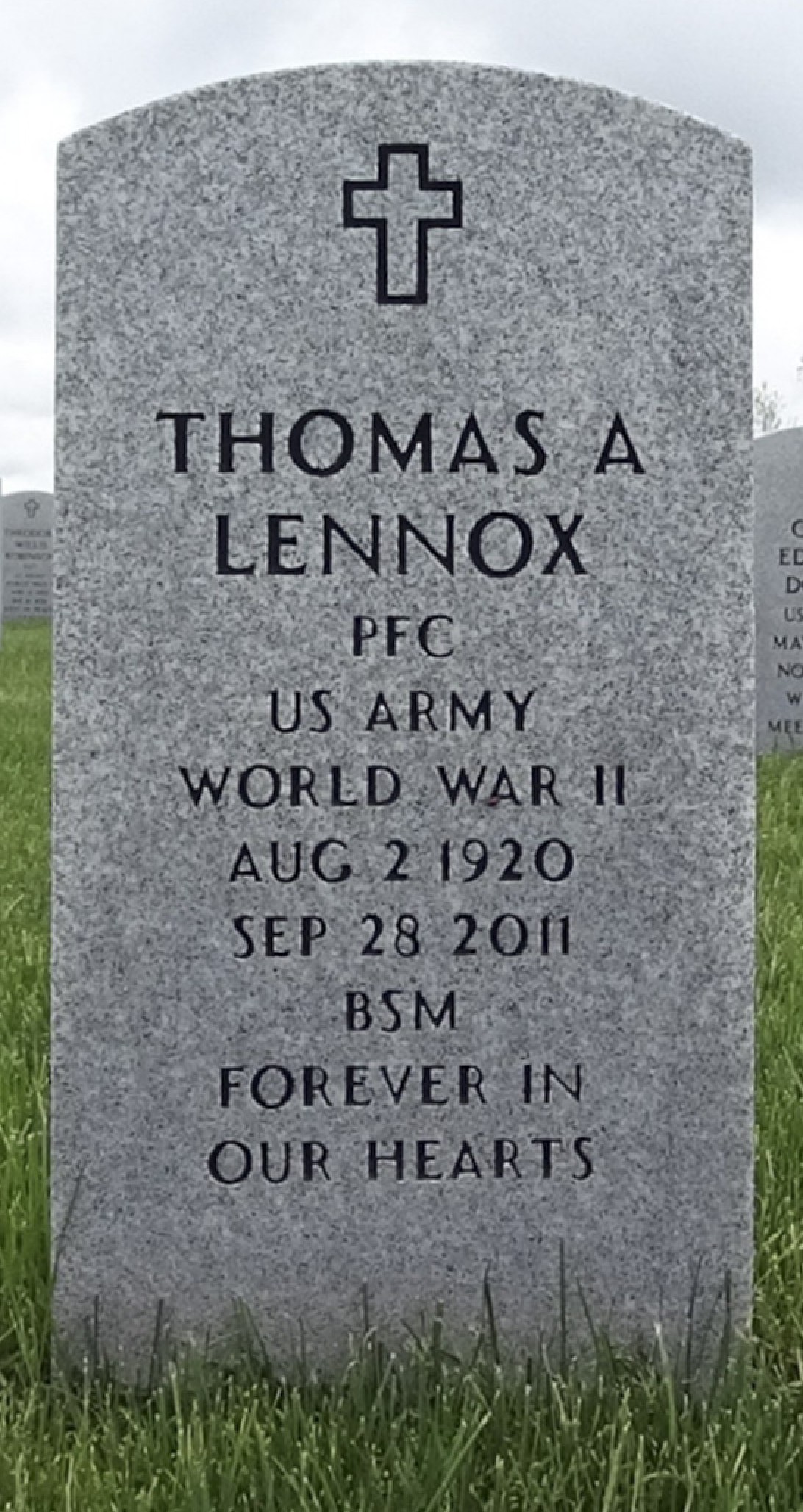 Gravesite marker image for thomas a lennox