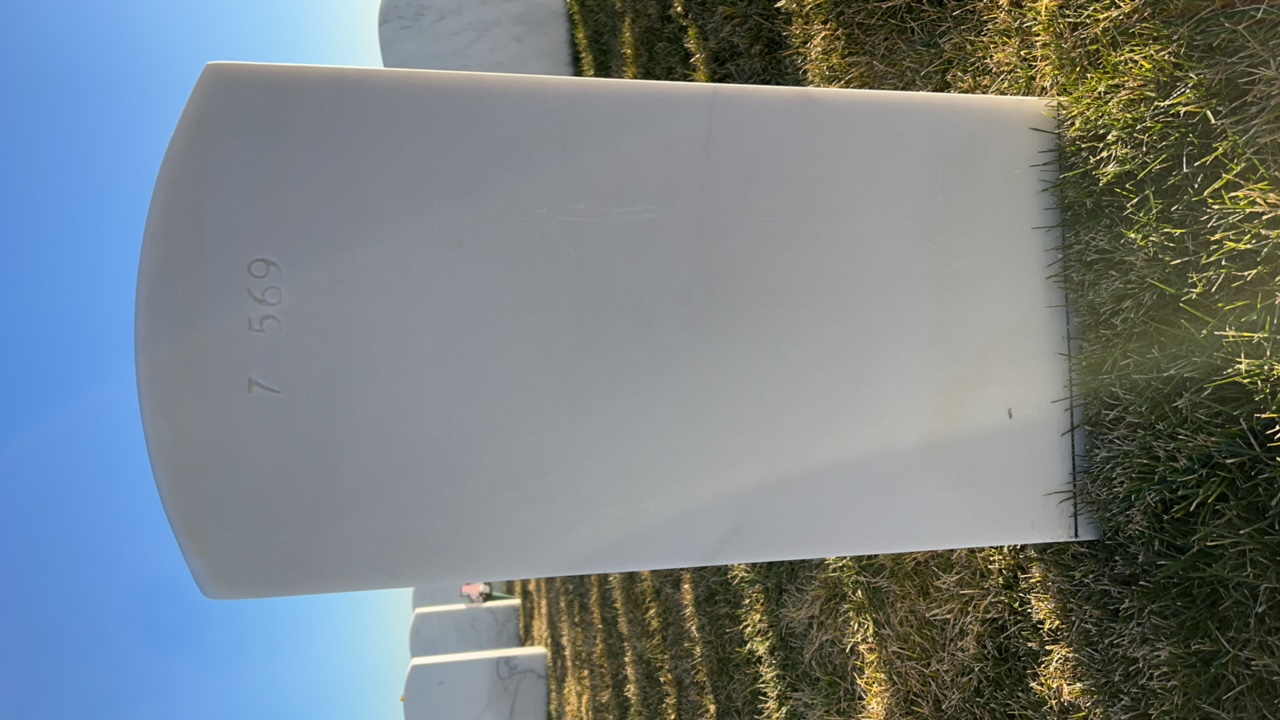 Gravesite marker image for claude alvin velasquez ii