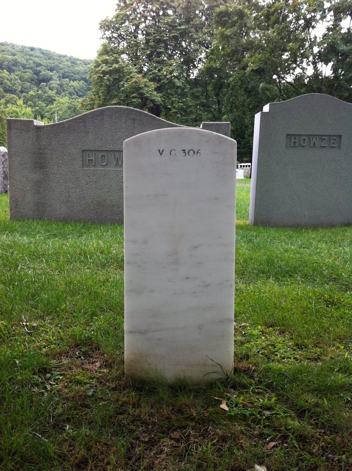 Gravesite marker image for grover w asmus