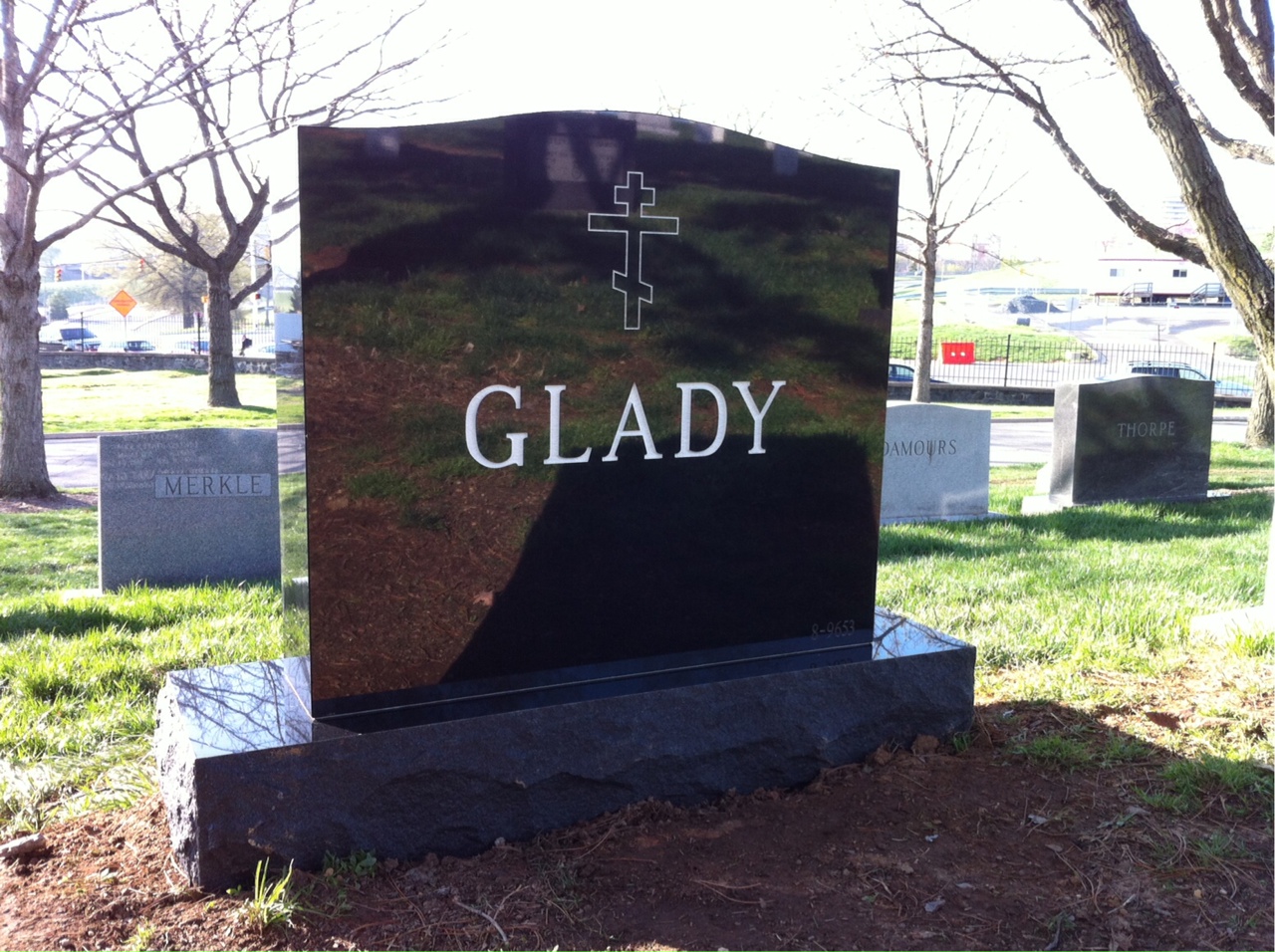 Gravesite marker image for charles glady