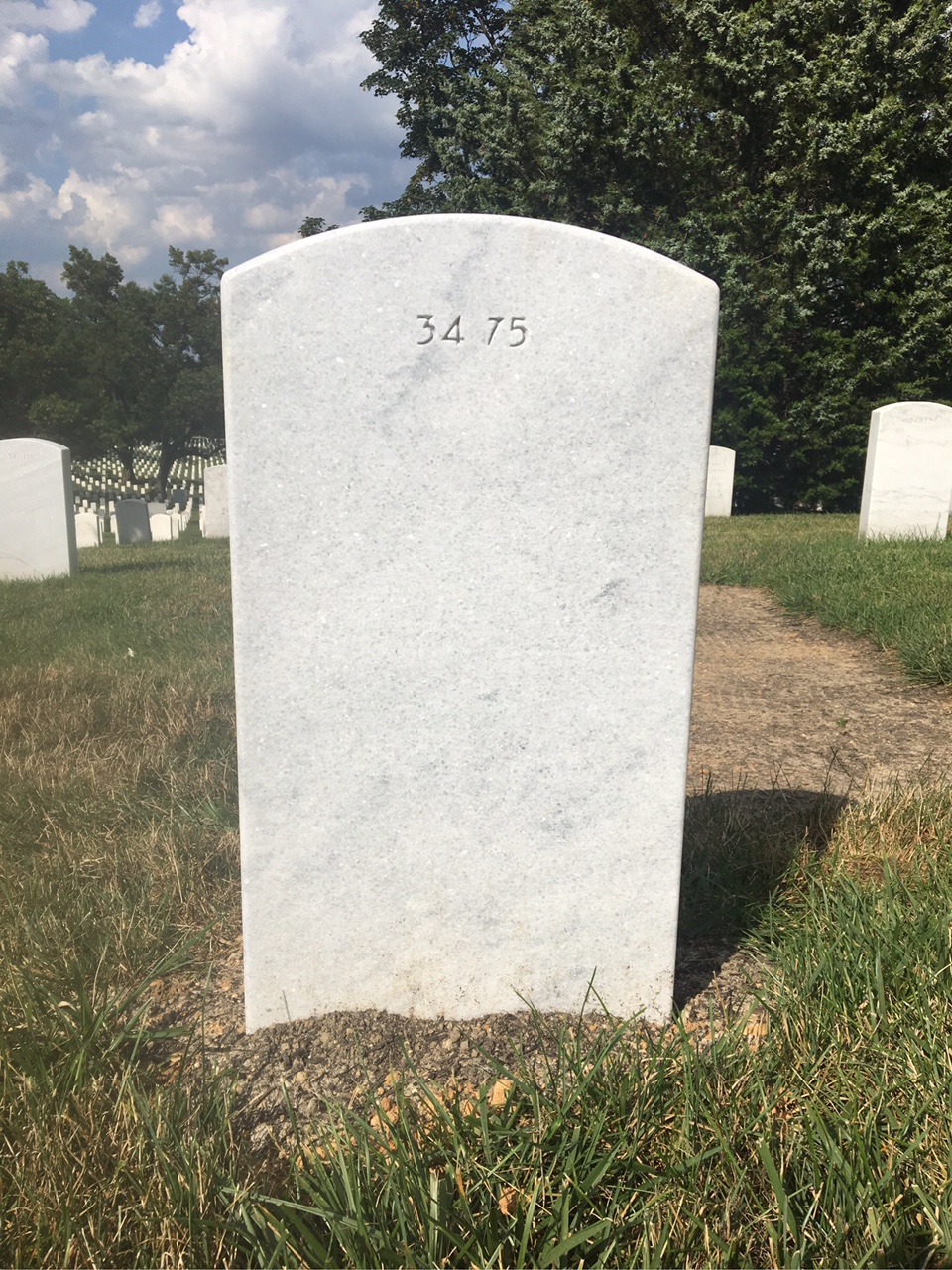Gravesite marker image for melvin robert laird jr