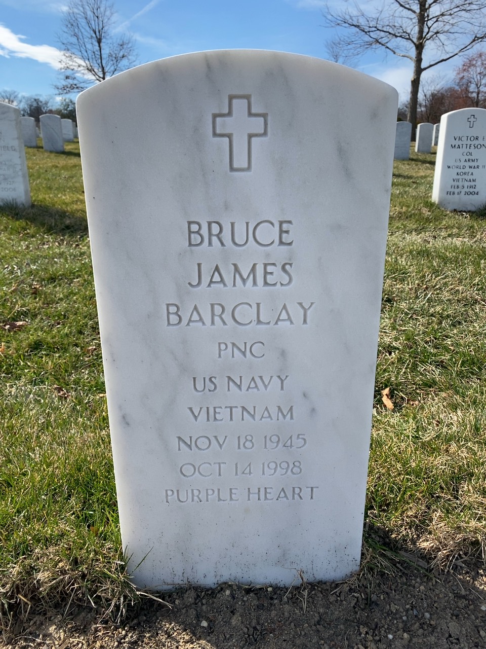 Gravesite marker image for bruce james barclay