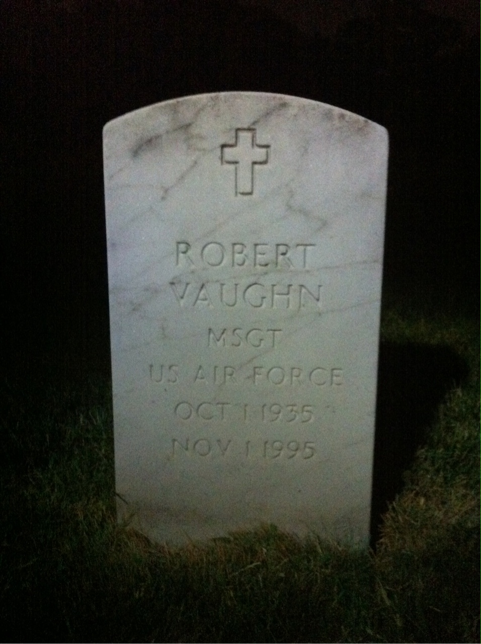 Gravesite marker image for robert vaughn
