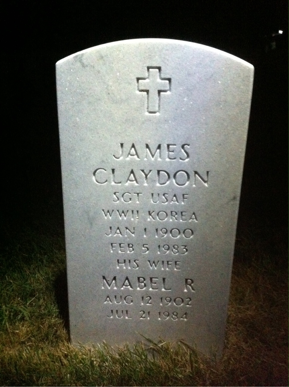 Gravesite marker image for james claydon
