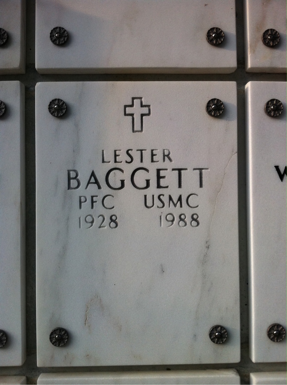 Gravesite marker image for lester baggett