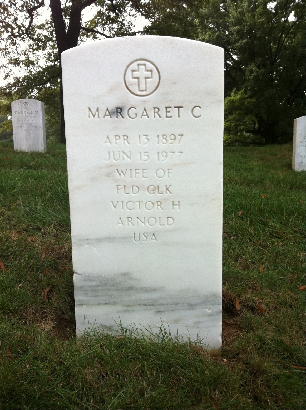 Gravesite marker image for margaret c arnold