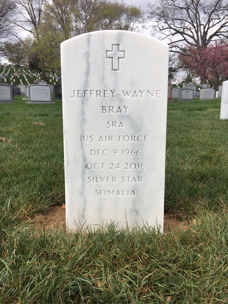 Gravesite marker image for jeffrey wayne bray