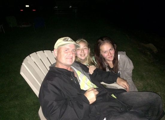 David and his two daughters